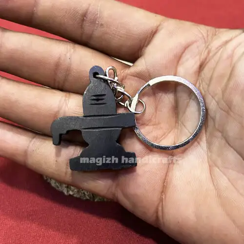 Original Karungali Shiv Lingam keychain - image 1