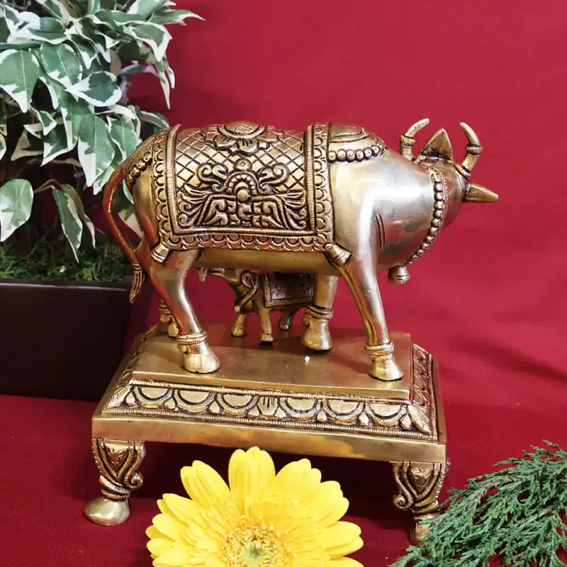 8.5 inches Brass Cow and calf / Komatha Idol with peedam SC - image 2