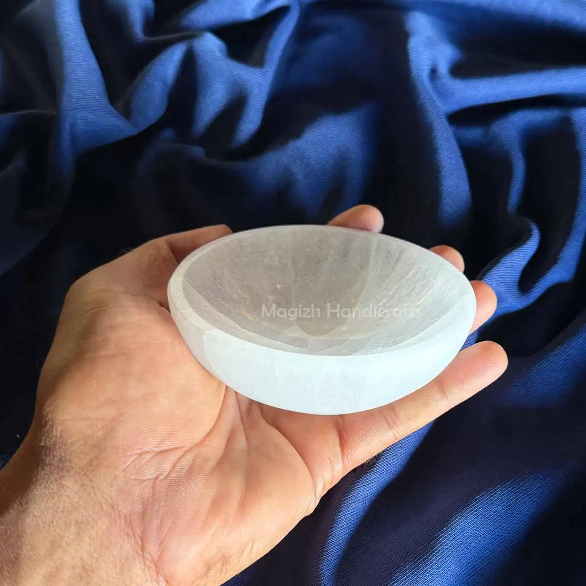 4 inches selenite bowl - image 1