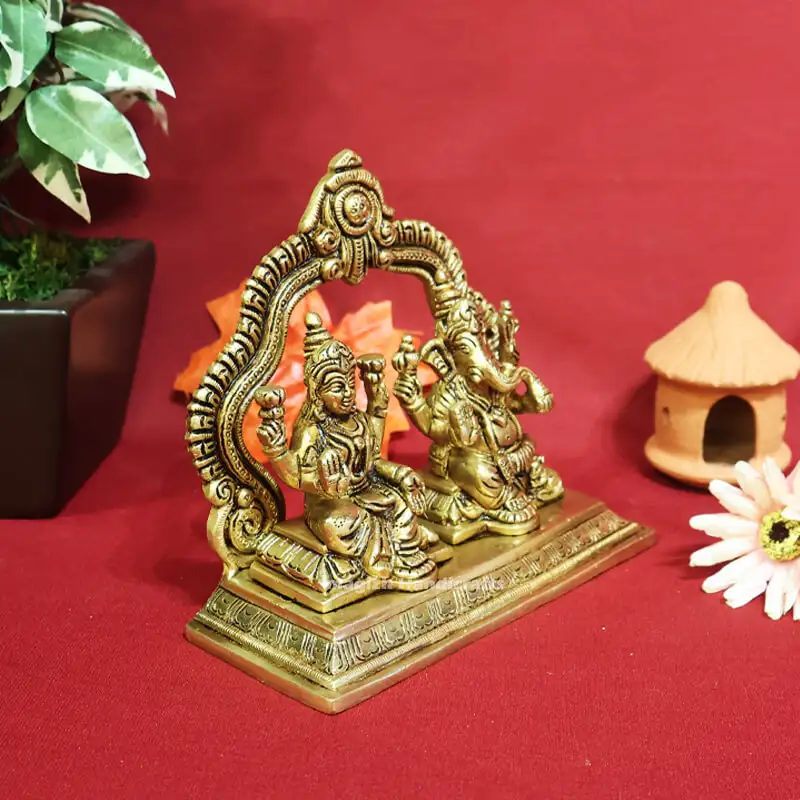 Brass Ganesha and Lakshmi idol 5.5 inches - image 2
