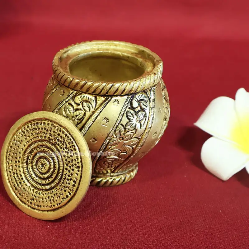 3 inches Brass Kubera Paanai with lid - image 2