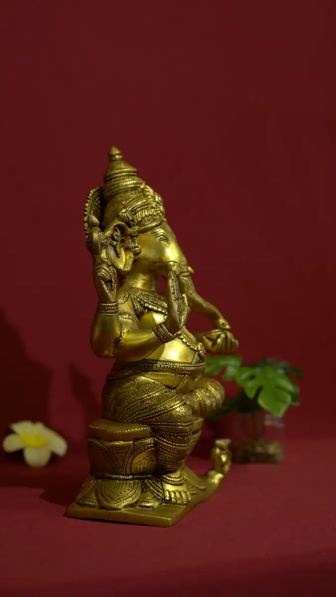 Grass Sitting pillayar idol - 1 feet - image 2