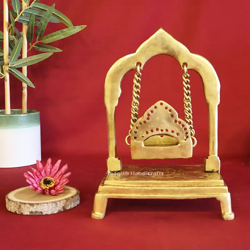 8 inches Brass empty Swing - Palna - Jula SC - image 2