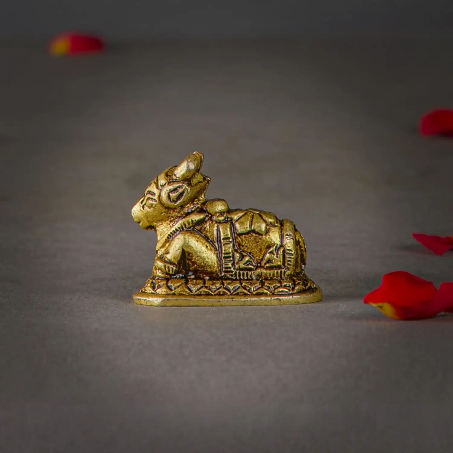 1 inches Brass Lord Shiva Nandhi idol - image 2