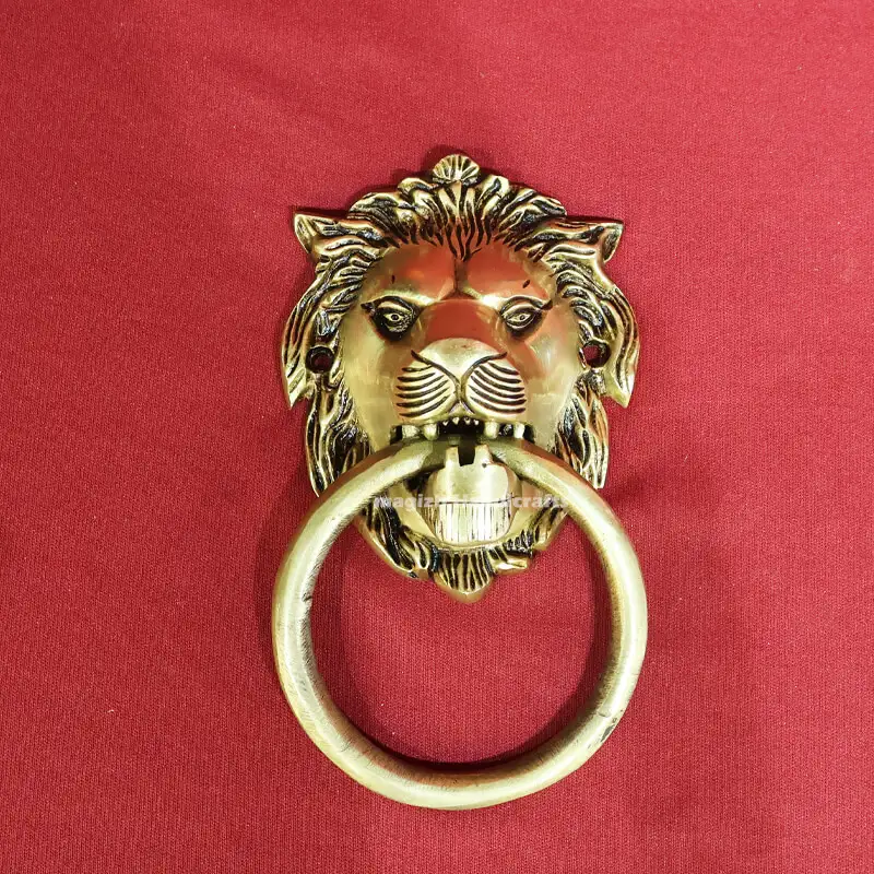 5 inches Lion door knocker Brass SC - image 1